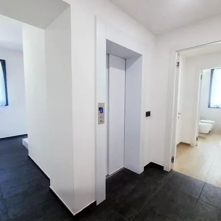 Venice 20 Min N1 Black Dyamond Luxury Suitte *